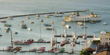 Salvador estuda transporte aquático urbano para ampliar mobilidade através da Baía de Todos-os-Santos