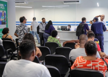 Logística e Transporte ganham força no ranking das 10 profissões com mais vagas em Salvador no último semestre de 2025