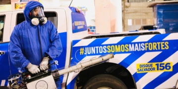 Prefeitura intensifica combate à dengue com fumacê em Salvador; confira os bairros