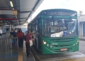 Homem é preso após ser flagrado por vídeo em caso de importunação sexual dentro de ônibus