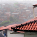 Frente fria traz rajadas de vento e chuva para Salvador e interior