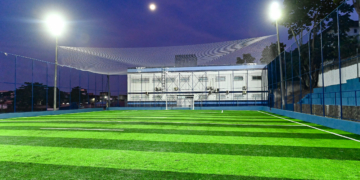 Prefeitura entrega arena de grama sintética requalificada em Vila Canária com investimento de R$ 720 mi