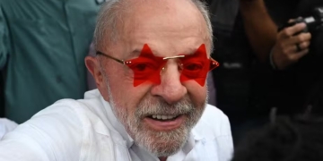 Lula vence Flávio Bolsonaro e garante quarto mandato após virada inédita