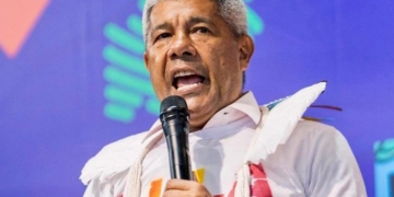 Jerônimo comemora escala 6×1 e aposta em medidas para ‘Lula 4’